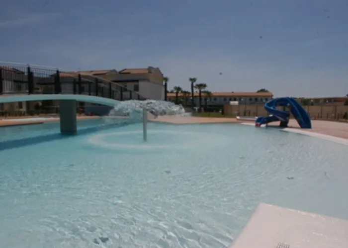 Wonderful With Pool Daire Bibione