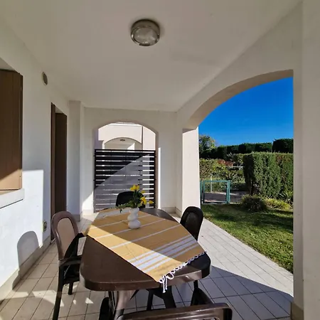 Appartement Wonderful With Pool