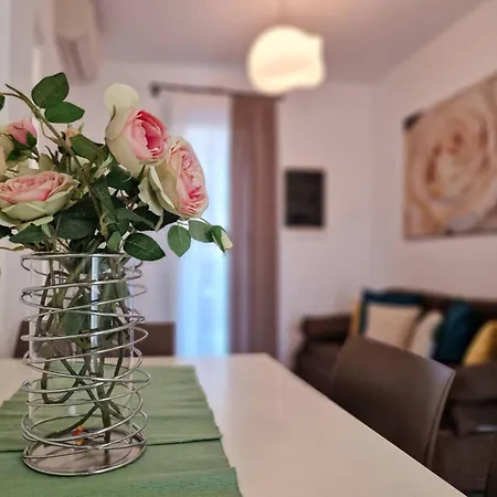 Wonderful With Pool Appartement Bibione